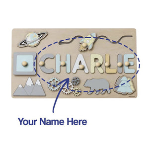 Montessori-Holzbrett mit individuellem Namen
